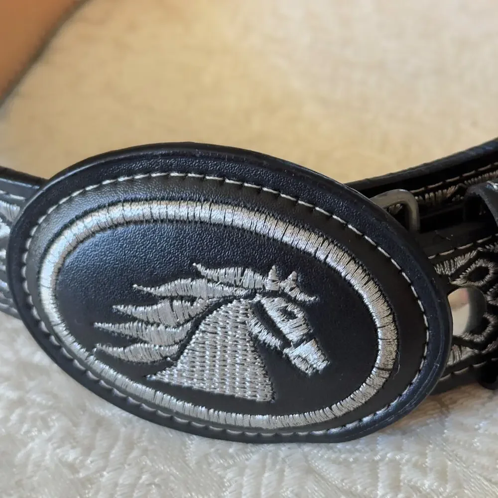 Western Leather & Silk Embroidered Black Belt Mustang Size 20 Youth YAC 1990’s